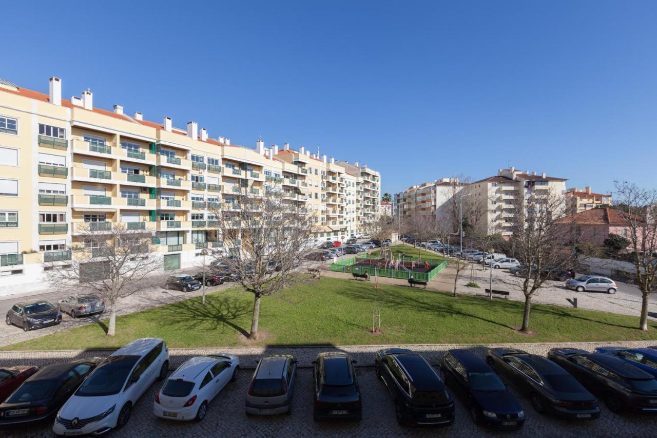 Flh Parede Family Flat With Balcony מראה חיצוני תמונה