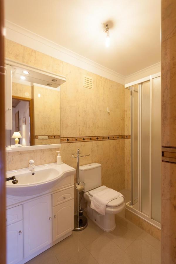 Flh Parede Family Flat With Balcony מראה חיצוני תמונה